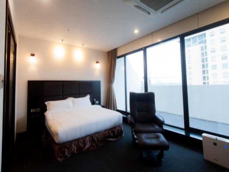 Sakura Hotel Hanoi Bagian luar foto